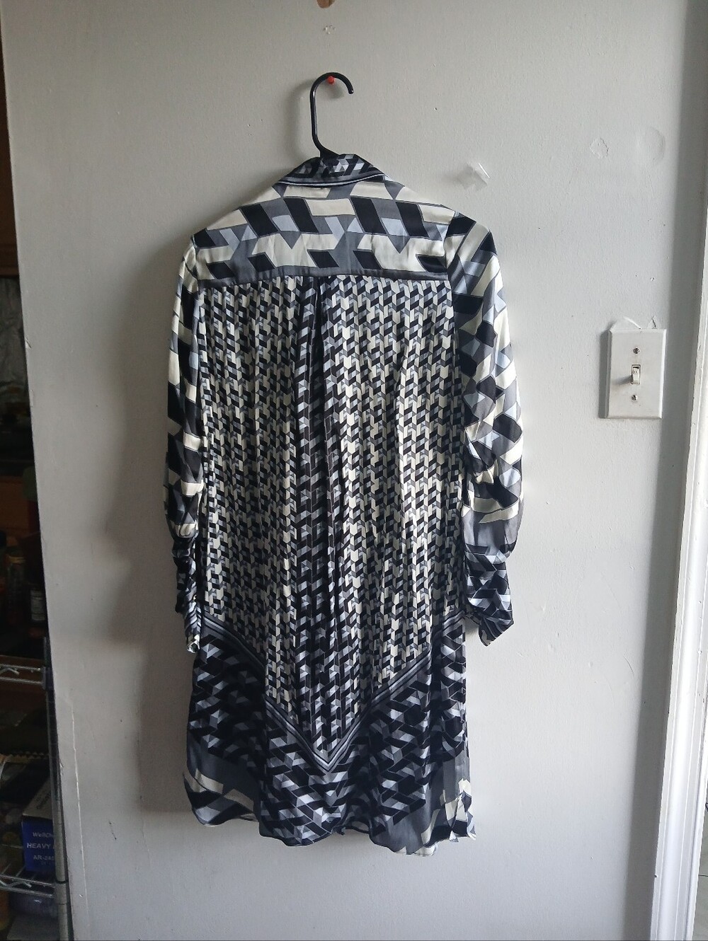 Hale Bob Black and White Geometric Button-Up Tunic - Picture 7 of 7